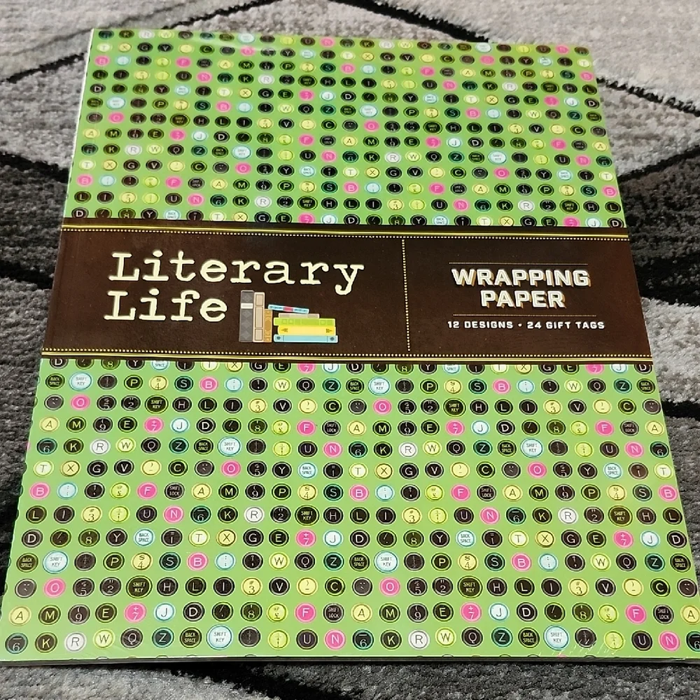 LITERARY LIFE WRAPPING PAPER BOOK-STYLE 12 DESIGNS + 24 GIFT TAGS 2015 NWT